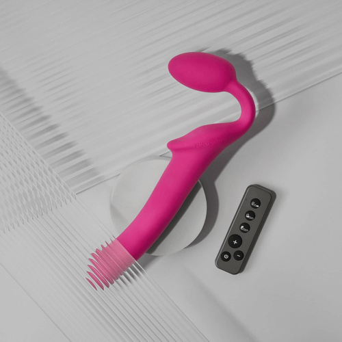 Безремневой страпон с вибрацией Strap-On-Me Vibrating Fuchsia M