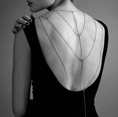 Bijoux Indiscrets Magnifique Back and Cleavage Chain - Цепочка для спины, (золотистый)