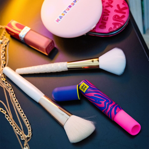 Вакуумний стимулятор клітора Romp Lipstick - купити в Києві, Україні