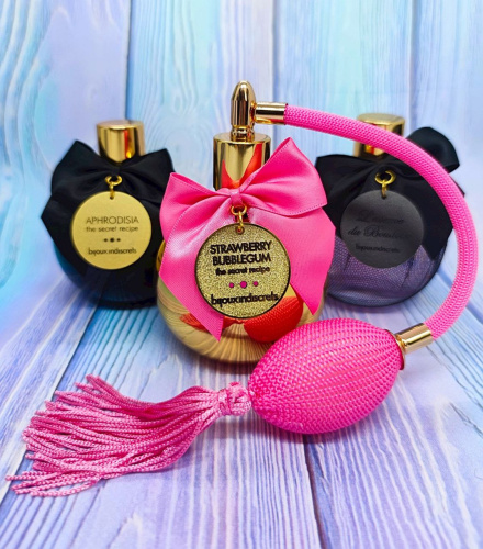 Bijoux Indiscrets Aphrodisia Body Mist - Увлажняющий спрей для тела, 100 мл