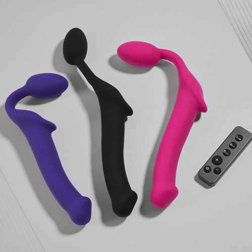 Безремневой страпон с вибрацией Strap-On-Me Vibrating Fuchsia XL