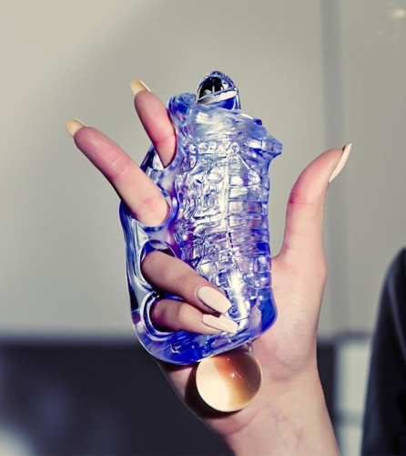 Fleshlight Fleshskins Grip Blue Ice - инновационный мастурбатор, 13.5 см (голубой)