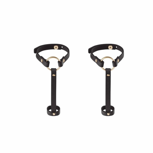 Bijoux Indiscrets MAZE Hand Bracelet Harness Black - пара браслетов на запястье и палец из экокожи, (черный)