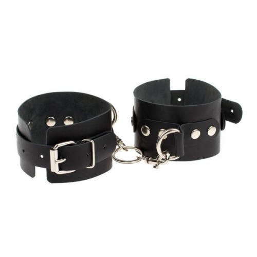 sLash Obediense Smooth Black - БДСМ наручники из гладкой кожи, 27 см (чёрный)