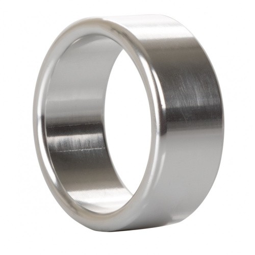 CalExotics Alloy Metallic Ring M - широкое металлическое эрекционное кольцо, 3,75 см