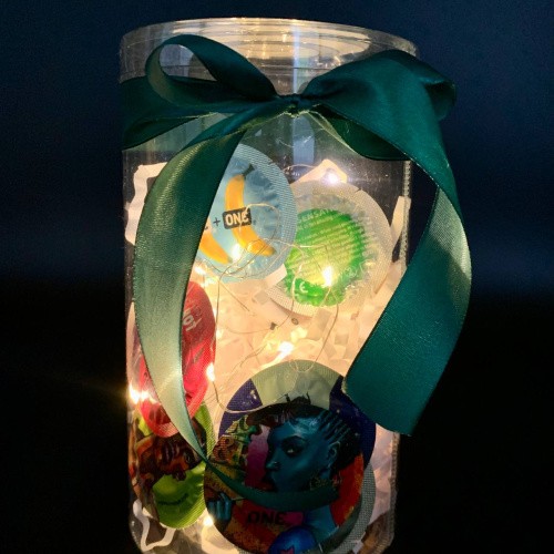 ONE Christmas Box с гирляндой, 14 шт