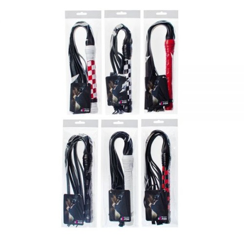 sLash VIP Leather Flogger - кожаный флогер, 55 см (чёрный с красным)