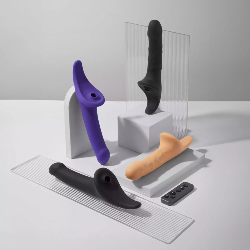 Вибронасадка для страпона с вакуумной стимуляцией Strap-On-Me Multi Orgasm Realistic Dildo, M