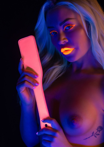 Шлепалка Taboom Glow In the Dark