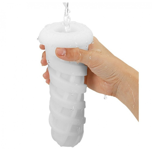 Tenga Air-Tech TWIST Tickle Red мастурбатор с эффектом вакуума, 16х5 см