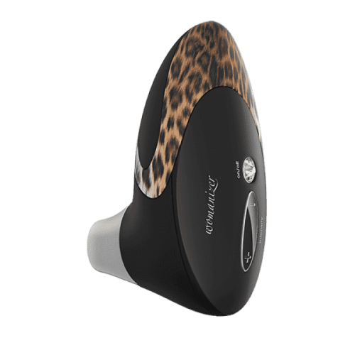 Womanizer W500 - Вакуумный стимулятор клитора с кристаллом Swarovski, 12х6 см (чёрный с леопардом)
