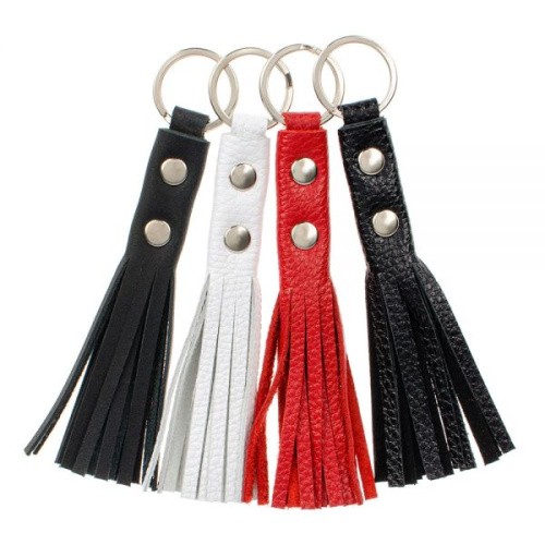 sLash Flogger Red - Яркий брелок в виде флоггера (красный)