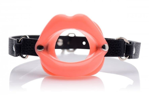 Master Series Sissy Mouth Gag - Расширитель рта в форме пышных губ